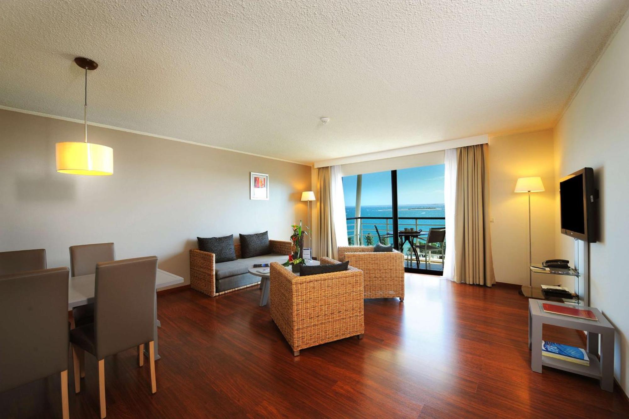Hilton Noumea La Promenade Residences Luaran gambar